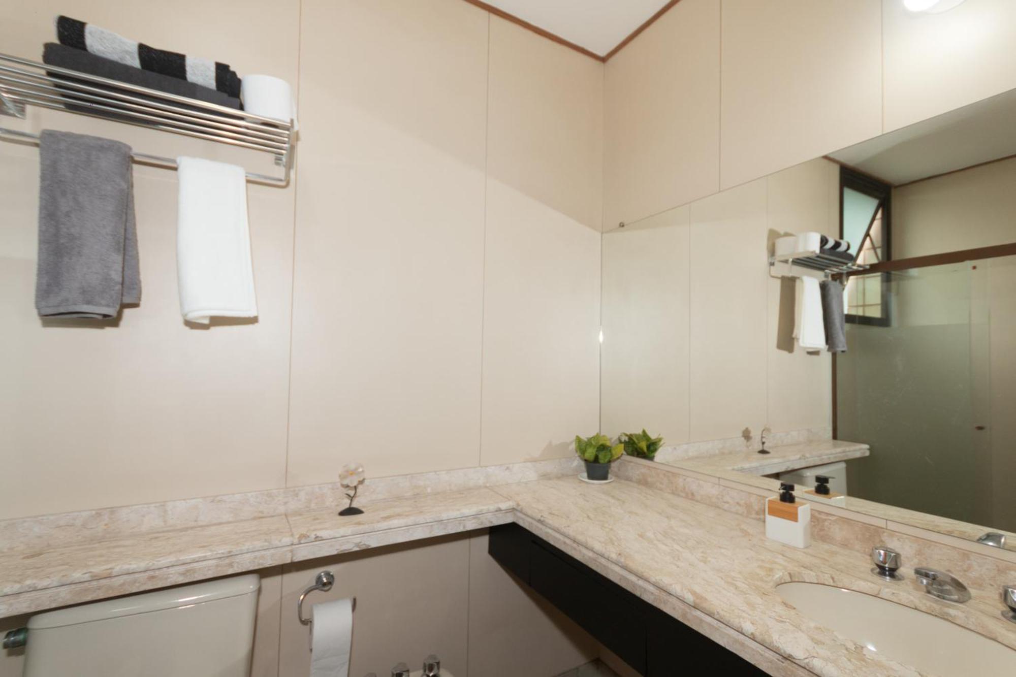 Volpi Residence Na Savassi - Sinta-Se Em Casa! 贝洛哈里桑塔 外观 照片