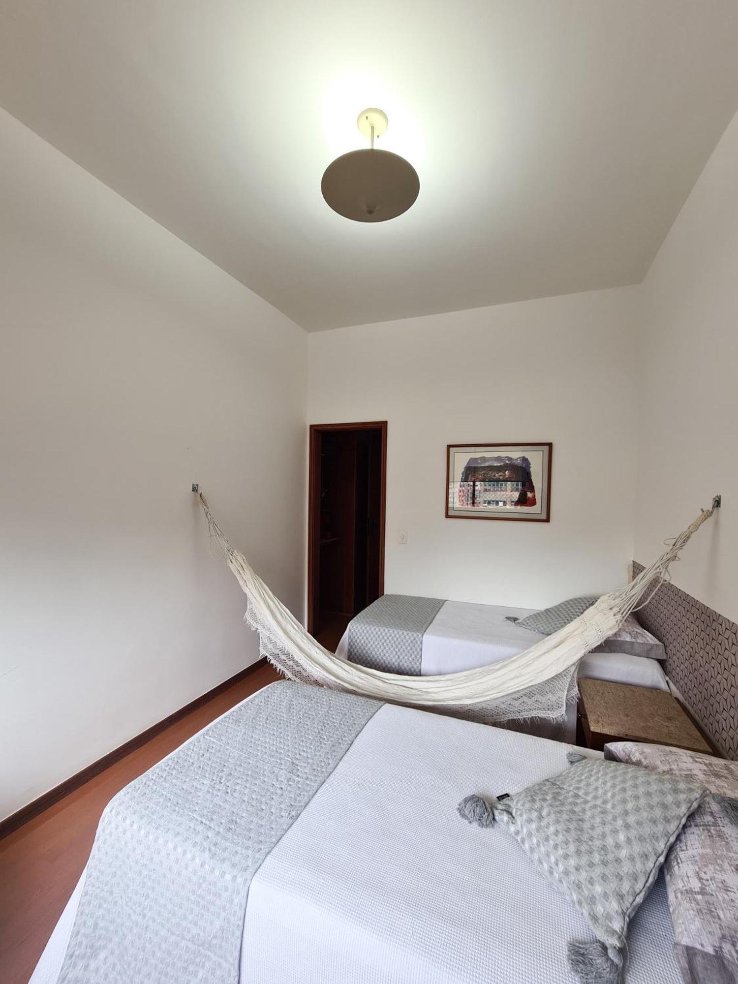 Volpi Residence Na Savassi - Sinta-Se Em Casa! 贝洛哈里桑塔 外观 照片
