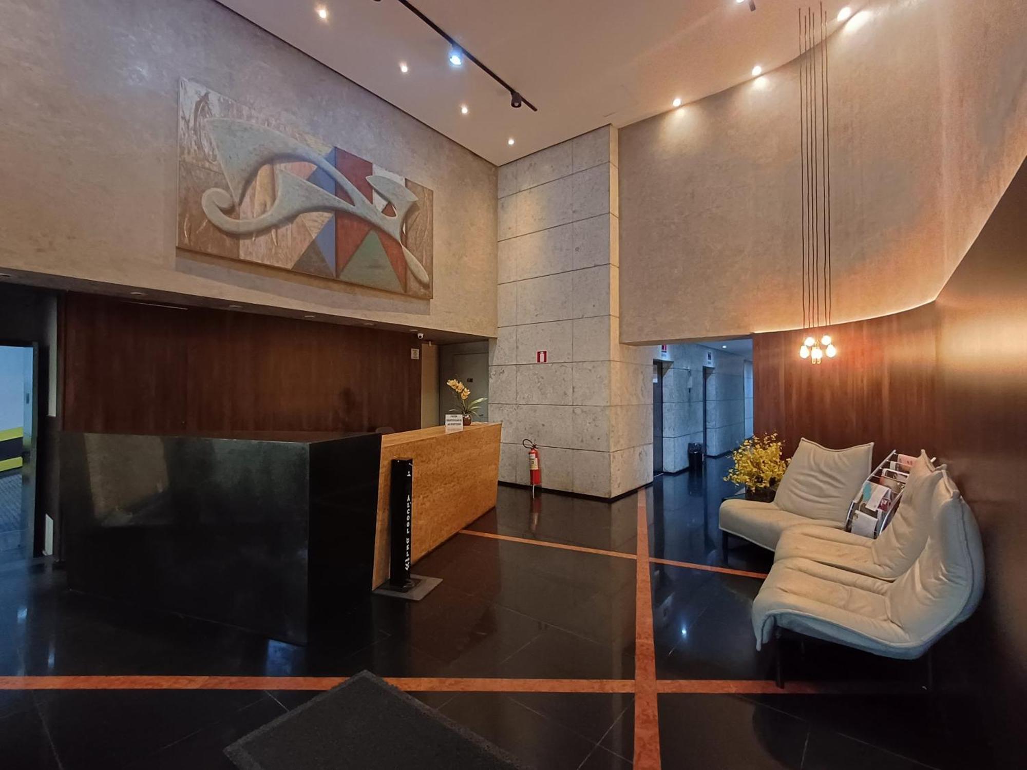 Volpi Residence Na Savassi - Sinta-Se Em Casa! 贝洛哈里桑塔 外观 照片