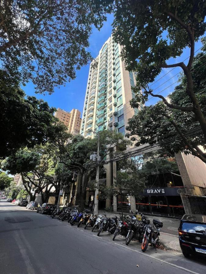 Volpi Residence Na Savassi - Sinta-Se Em Casa! 贝洛哈里桑塔 外观 照片